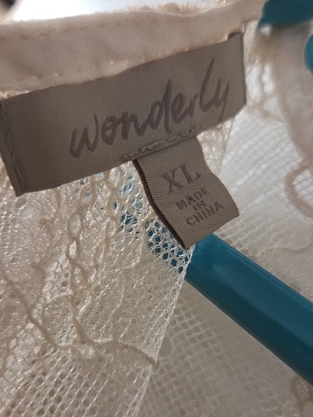 Wonderly Cream Lace Ruffle Blouse - Picture 3 of 4